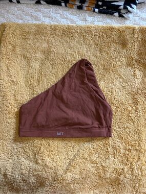 SET Active One-Shoulder Athletic Top in Brown